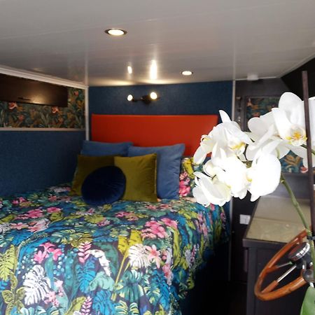 Jasmine Coral Jay Boutique Boatel Ocean Village Gibraltár Szoba fotó