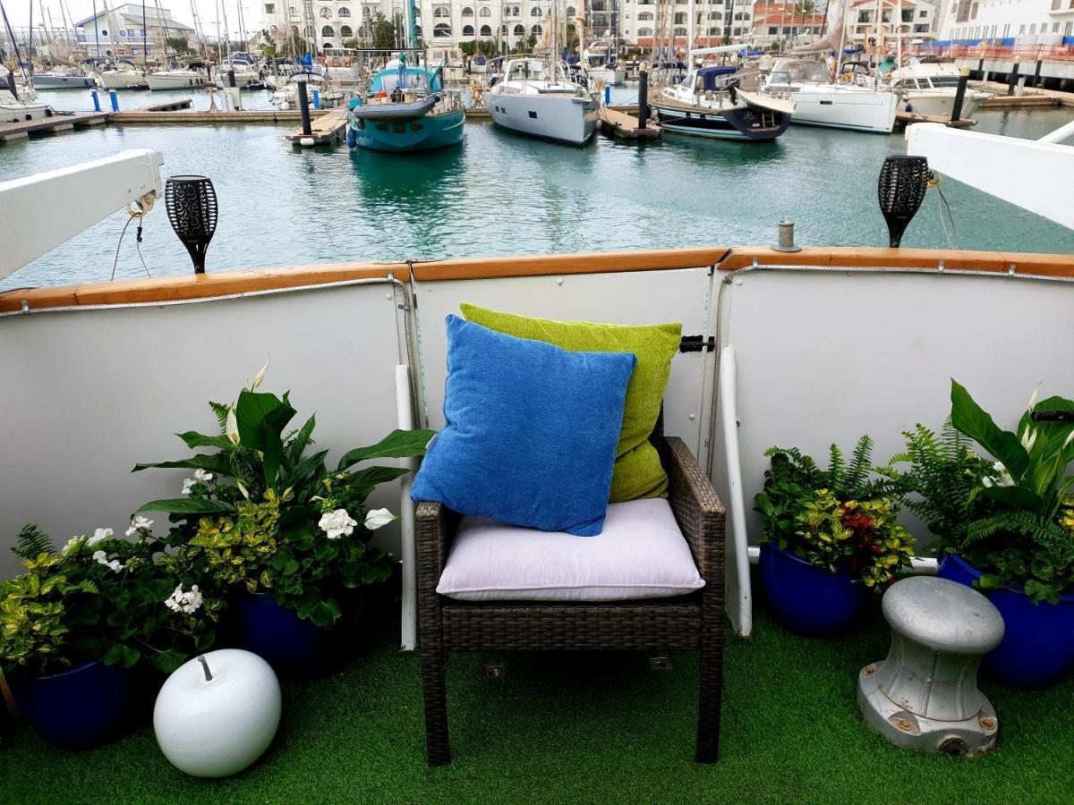 Jasmine Coral Jay Boutique Boatel Ocean Village Gibraltár Kültér fotó