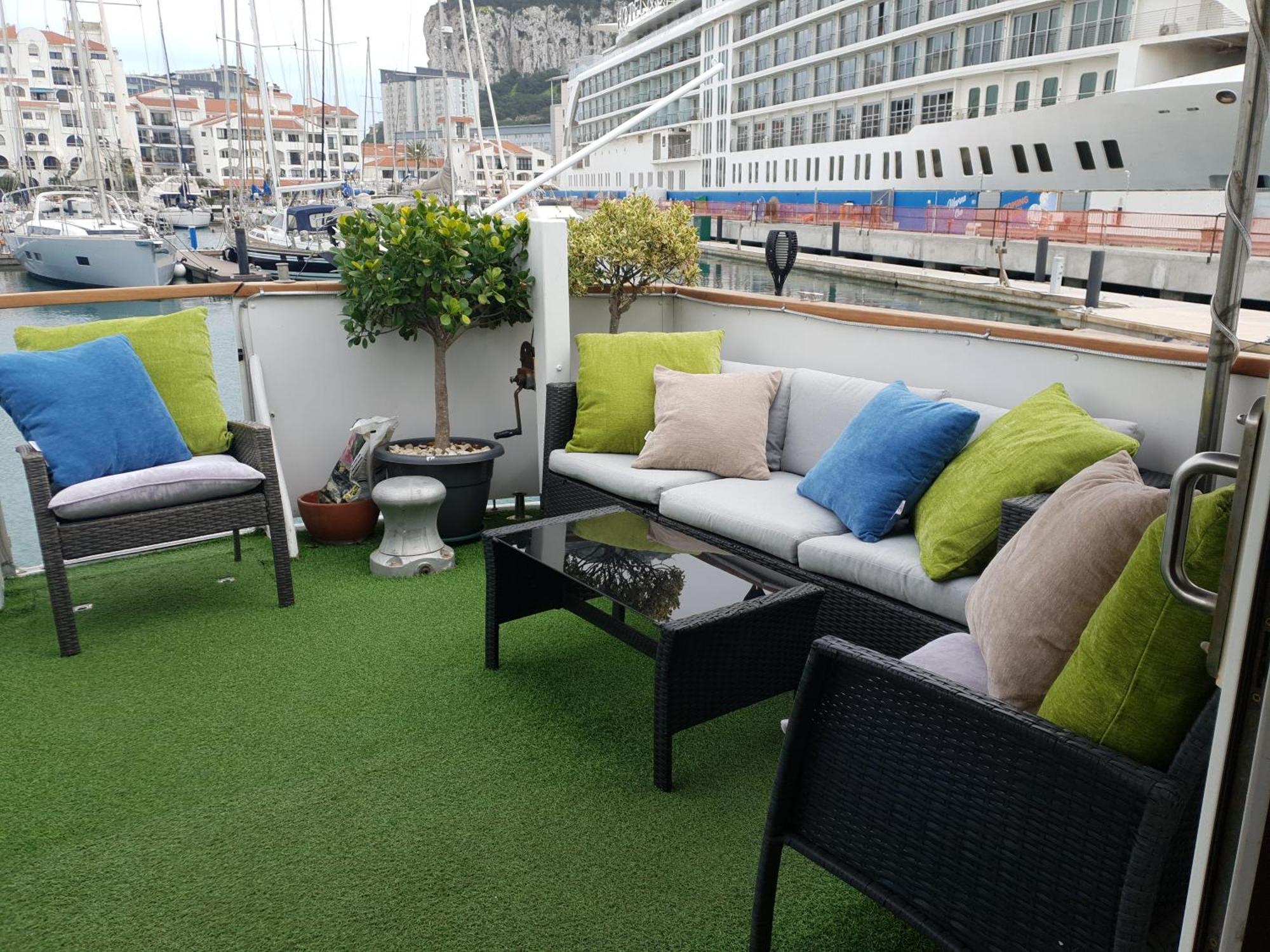 Jasmine Coral Jay Boutique Boatel Ocean Village Gibraltár Szoba fotó